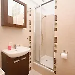Victus Apartamenty, Tuz Przy Plazy شقة *