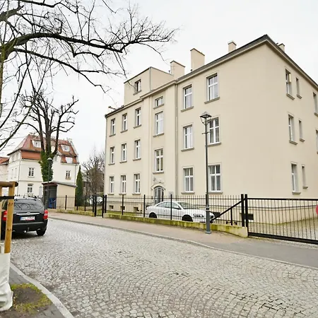 Apartament Victus Tuz Przy Plazy Z Parkingiem By Noclegi Renters *